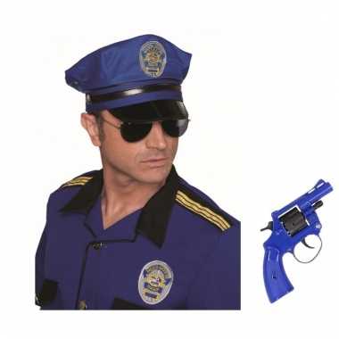 Afgeprijsde politie verkleedsetje politiepet met nep revolver