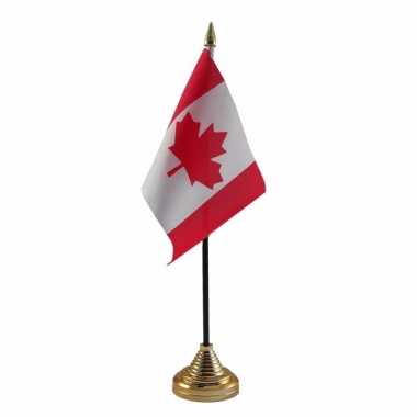 Polyester canadese vlag voor op bureau 10 x 15 cm