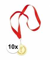 Afgeprijsde 10x gouden medailles aan rood halslint