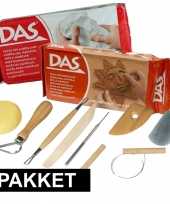 Afgeprijsde klei assecoires met 2 kilo klei