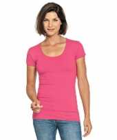 Afgeprijsde lang dames t-shirt fuchsia roze met ronde hals
