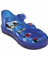 Blauwe mickey mouse zwembad sandalen