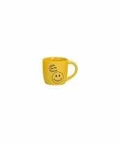 Gele koffiemok met smiley type 2