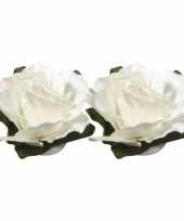 Witte bloemetjes van papier 1 5 cm