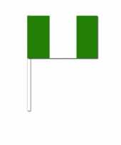 Zwaaivlaggetjes nigeriaanse vlag